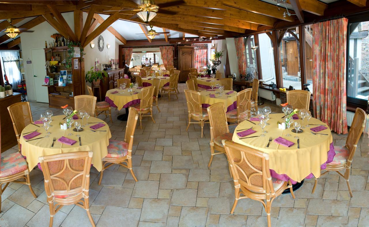 Hotel De Normandie Conches-en-Ouche Exterior photo